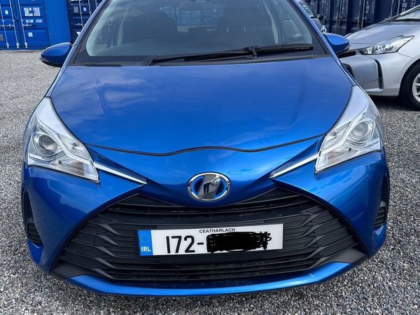 Toyota Vitz Hatchback, Petrol Hybrid, 2017, Blue