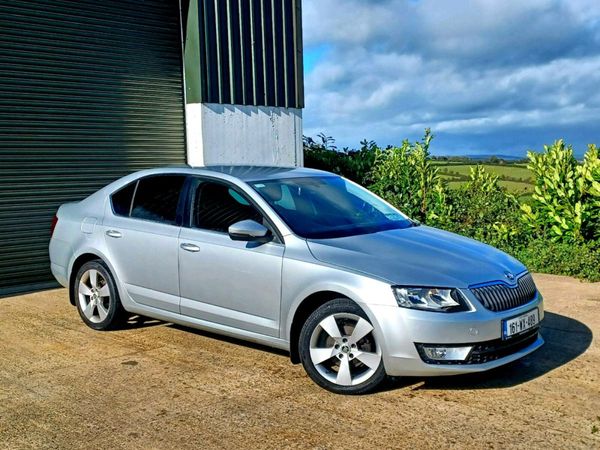 Skoda Octavia Saloon, Diesel, 2016, Silver