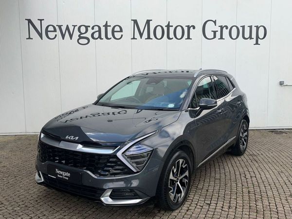 Kia Sportage MPV, Diesel, 2022, Grey