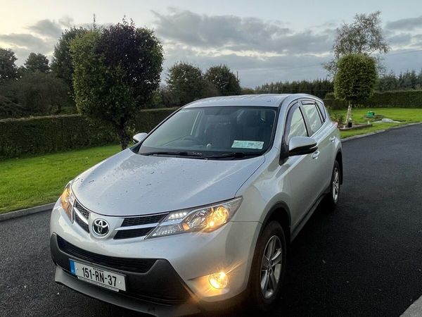 Toyota RAV4 SUV, Diesel, 2015, Silver