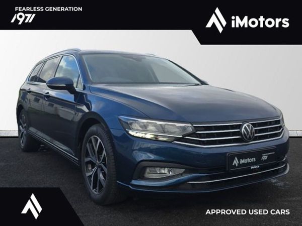 Volkswagen Passat Estate, Petrol, 2021, Blue