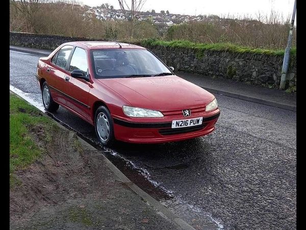 Peugeot 406 Saloon, Diesel, 1996, Red