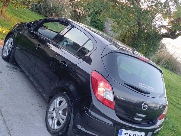 Opel Corsa Hatchback, Petrol, 2007, Black