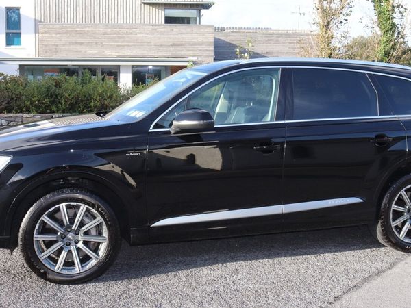Audi Q7 SUV, Diesel Plug-in Hybrid, 2018, Black