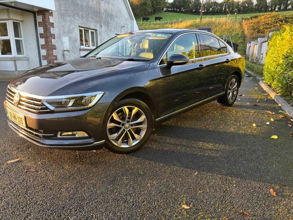Volkswagen Passat Saloon, Diesel, 2018, Grey