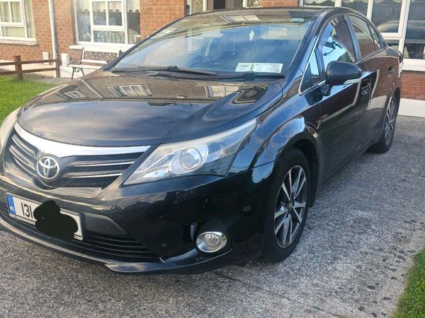 Toyota Avensis Saloon, Diesel, 2013, Black