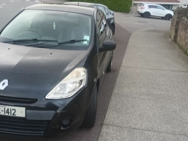 Renault Clio Hatchback, Ethanol Petrol, 2012, Black