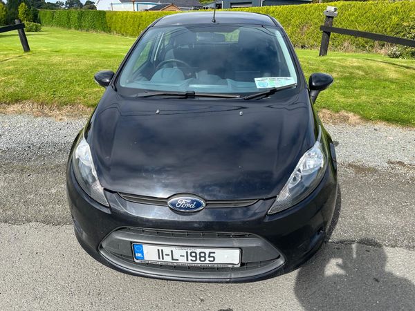 Ford Fiesta Hatchback, Petrol, 2011, Black
