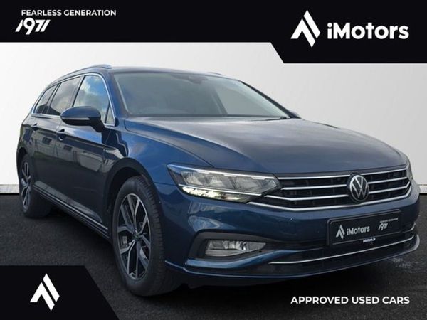 Volkswagen Passat Estate, Petrol, 2021, Blue