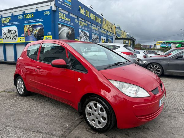 Mitsubishi Colt Hatchback, Petrol, 2007, Red