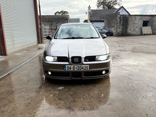 SEAT Leon Hatchback, Diesel, 2004, Silver