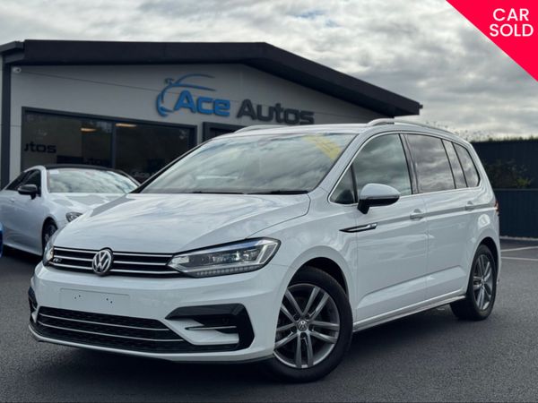 Volkswagen Touran MPV, Petrol, 2017, White