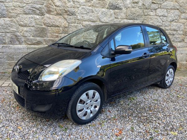 Toyota Yaris Hatchback, Petrol, 2010, Black