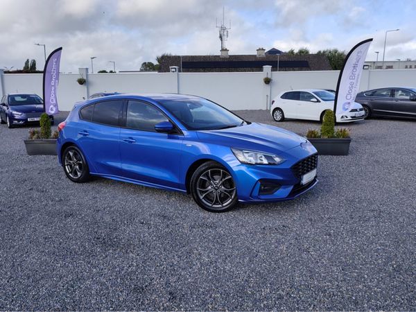 Ford Focus Hatchback, Diesel, 2018, Blue