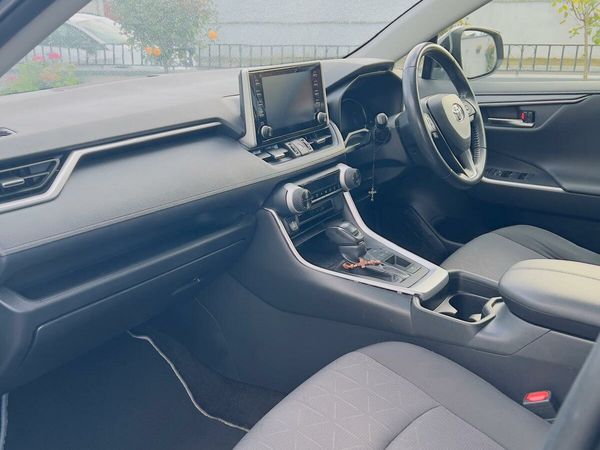 Toyota RAV4 SUV, Petrol Hybrid, 2019, Grey
