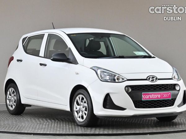 Hyundai i10 Hatchback, Petrol, 2017, White