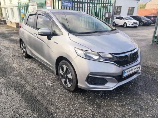 Honda Fit Hatchback, Petrol Hybrid, 2018, Silver