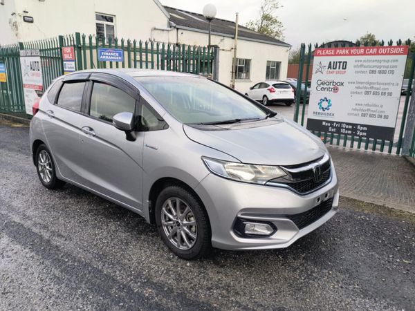 Honda Fit Hatchback, Petrol Hybrid, 2017, Silver