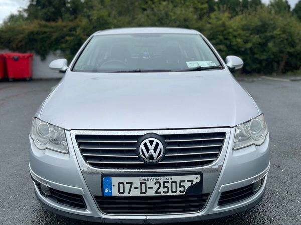 Volkswagen Passat Saloon, Diesel, 2007, Silver