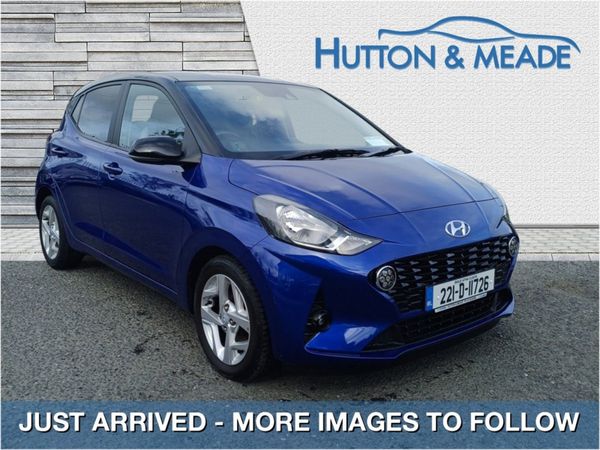 Hyundai i10 Hatchback, Petrol, 2022, Blue