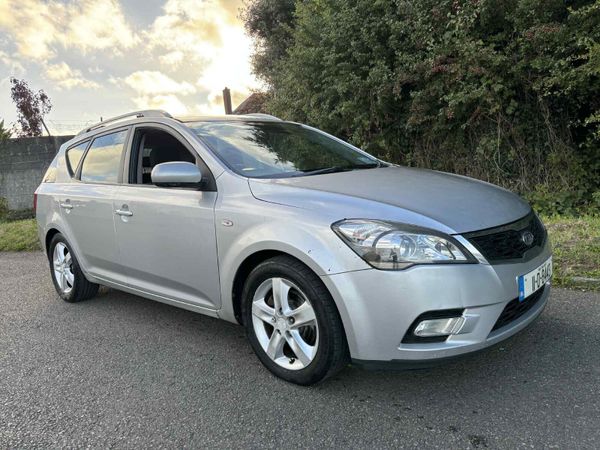 Kia Ceed Estate, Diesel, 2011, Silver