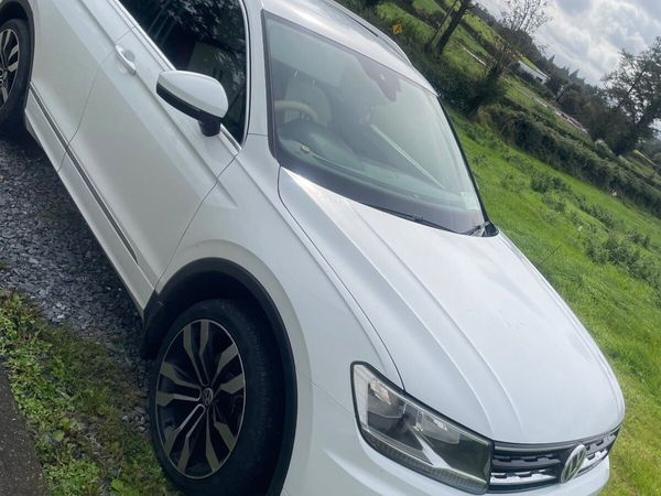 Volkswagen Tiguan SUV, Diesel, 2017, White