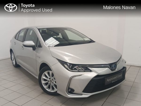 Toyota Corolla Saloon, Petrol Hybrid, 2020, Silver