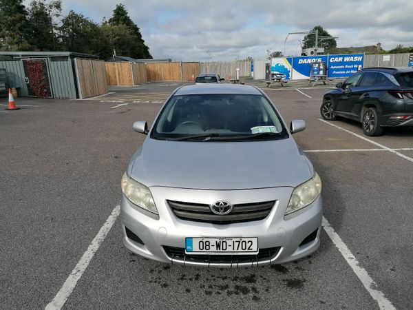 Toyota Corolla Saloon, Petrol, 2008, Silver
