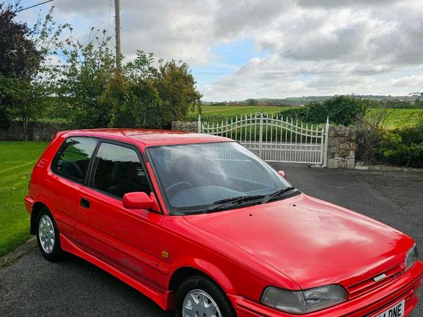 Toyota Corolla Hatchback, Petrol, 1988, Red