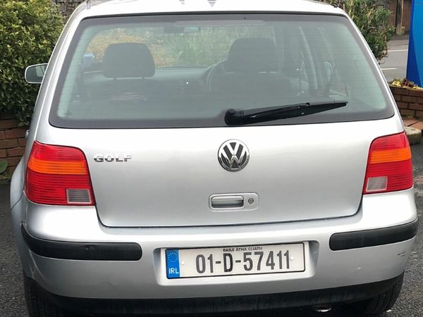 Volkswagen Golf Hatchback, Petrol, 2001, Silver