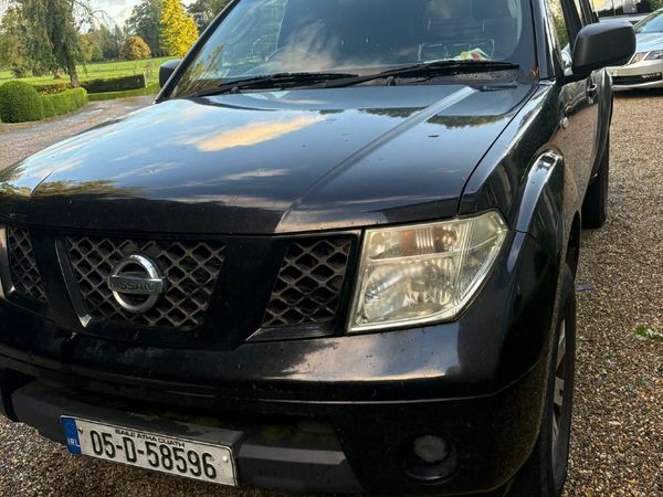 Nissan Pathfinder SUV, Diesel, 2005, Black