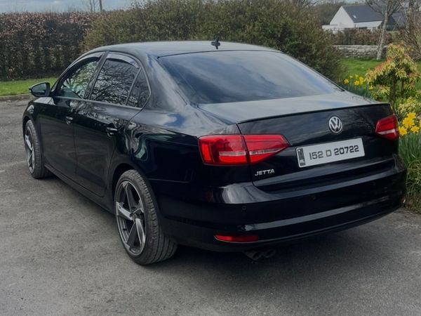 Volkswagen Jetta Saloon, Diesel, 2015, Black