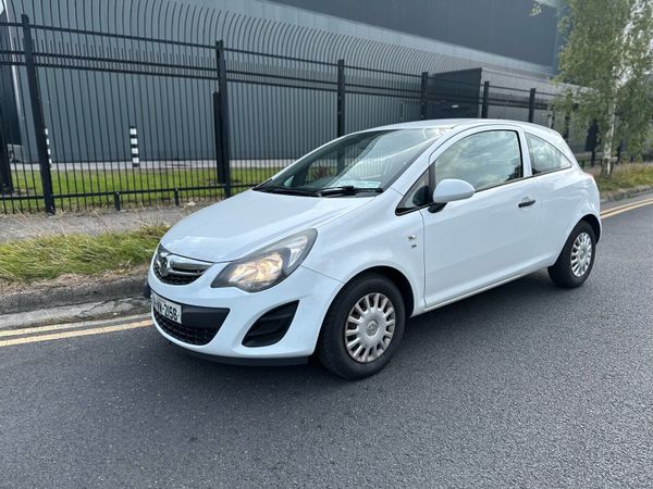 Vauxhall Corsa Hatchback, Petrol, 2014, White