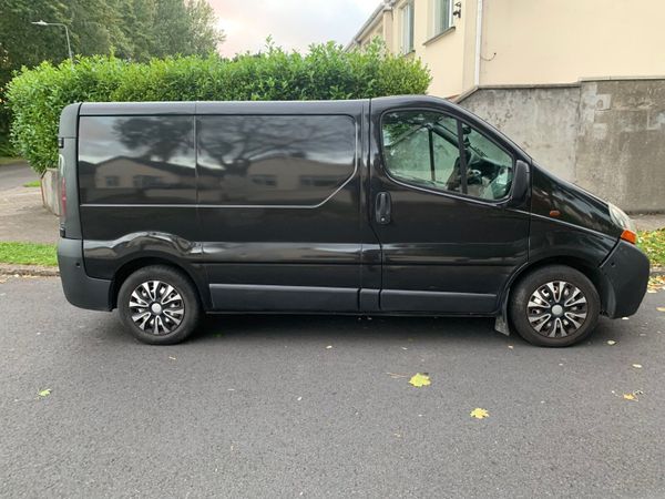 Renault Trafic Van, Diesel, 2005, Black