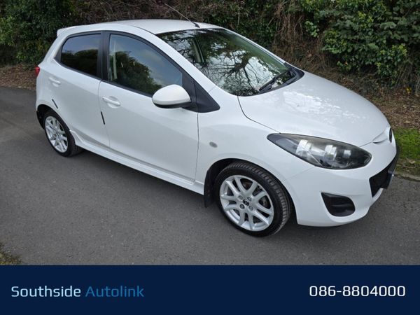 Mazda Mazda2 Hatchback, Petrol, 2014, White