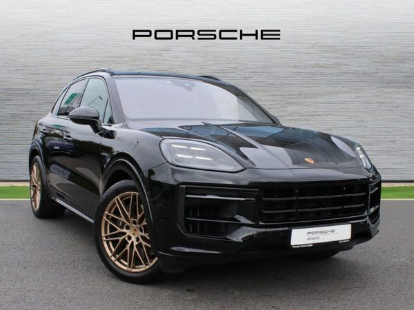Porsche Cayenne SUV, Petrol Plug-in Hybrid, 2024, Black