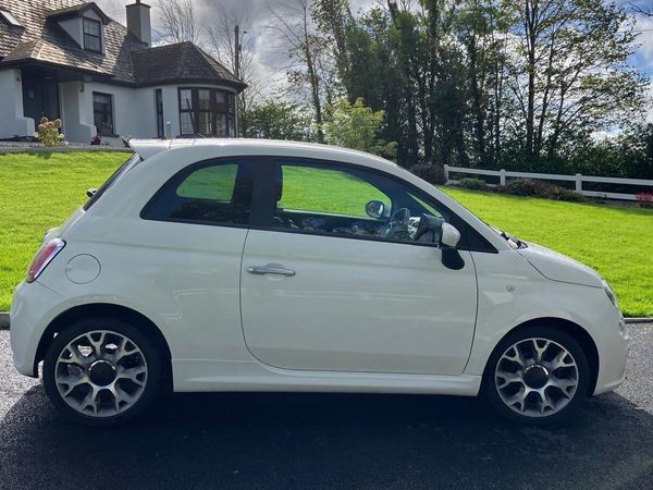 Fiat Punto Hatchback, Petrol, 2013, White