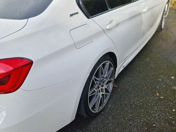 BMW 3-Series Saloon, Petrol Plug-in Hybrid, 2016, White