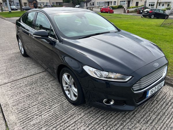 Ford Mondeo Hatchback, Diesel, 2015, Black