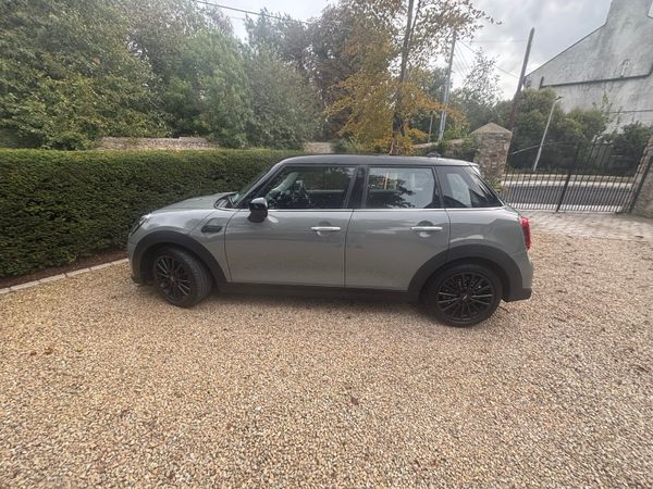 Mini Cooper Hatchback, Petrol, 2023, Grey