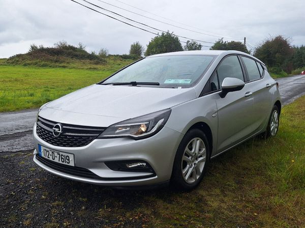 Opel Astra Hatchback, Petrol, 2017, Grey