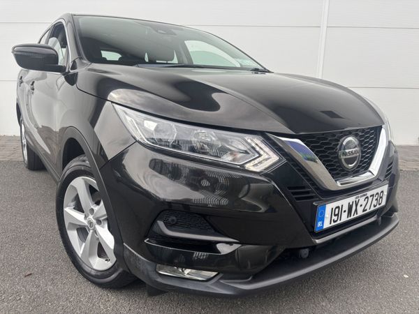 Nissan Qashqai Hatchback, Diesel, 2019, Black