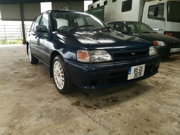 Toyota Starlet Hatchback, Petrol, 1995, Blue