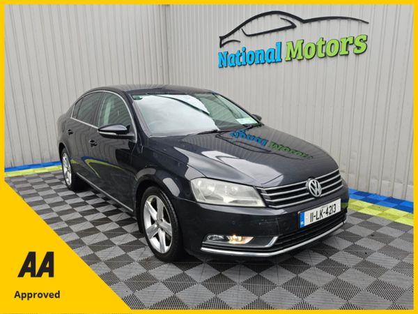 Volkswagen Passat Saloon, Diesel, 2011, Black