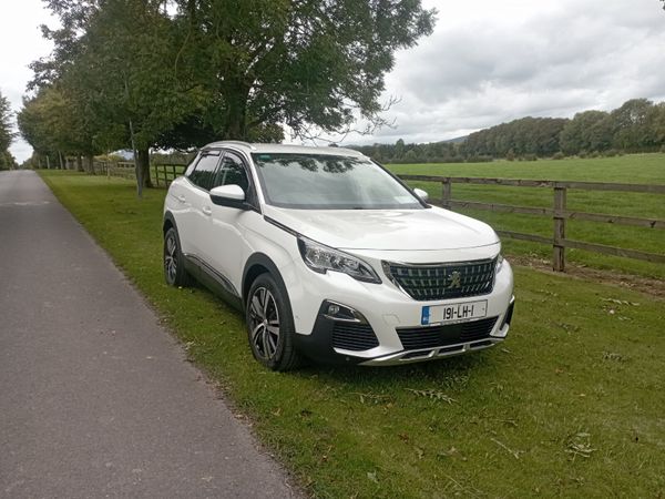 Peugeot 3008 MPV, Petrol, 2019, White