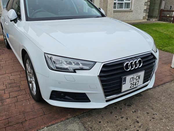 Audi A4 Saloon, Petrol, 2017, White
