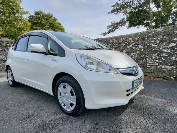 Honda Fit Hatchback, Petrol Hybrid, 2012, White
