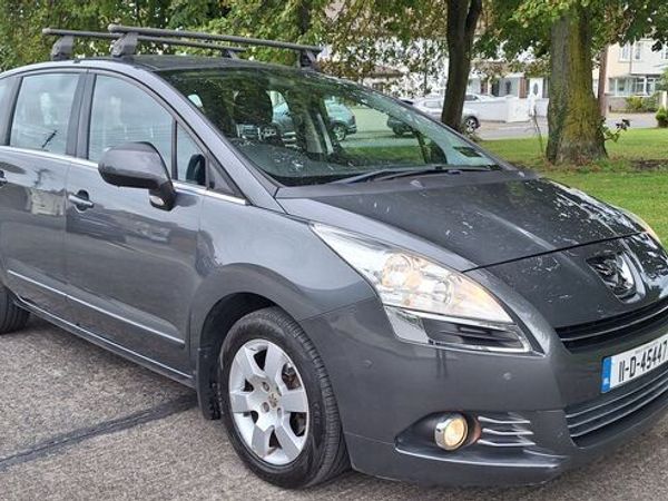 Peugeot 5008 MPV, Diesel, 2011, Grey