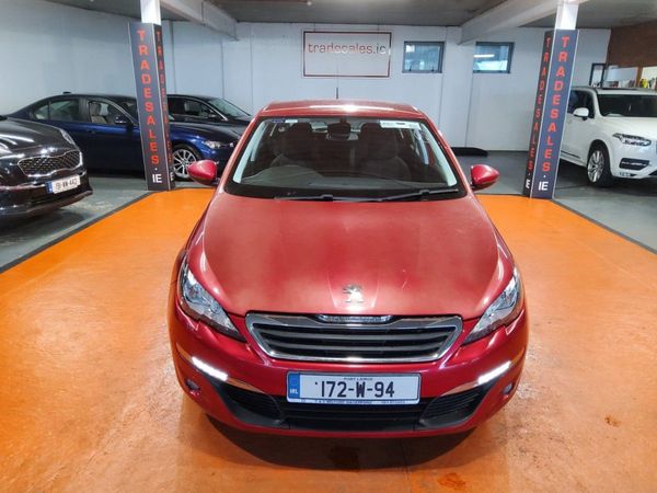 Peugeot 308 Hatchback, Diesel, 2017, Red