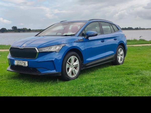 Skoda Enyaq Estate/Jeep, Electric, 2022, Blue